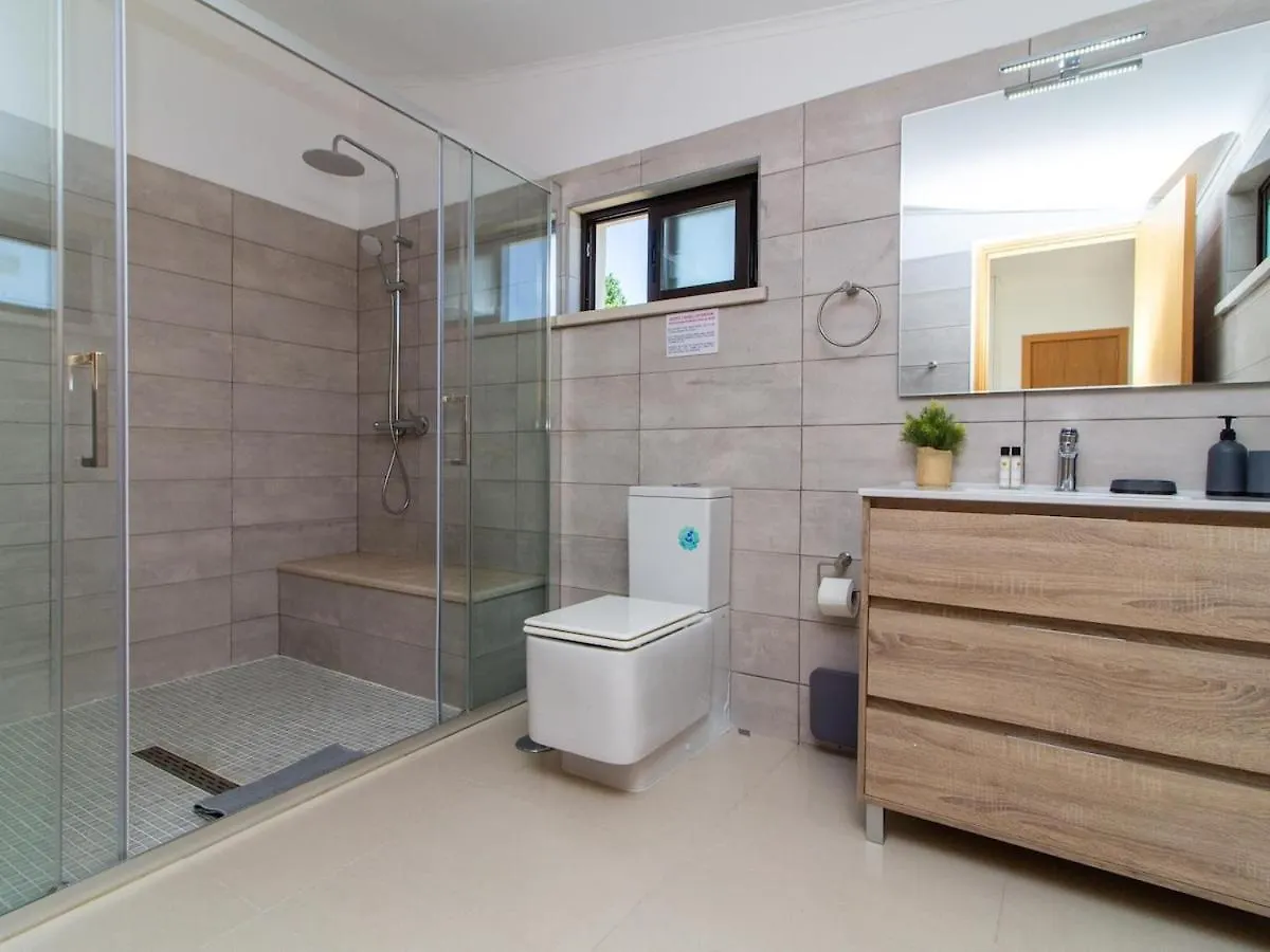 Vila Paco No Vale - Privat Heated Pool & Privacy & Vale Navio Albufeira Villa